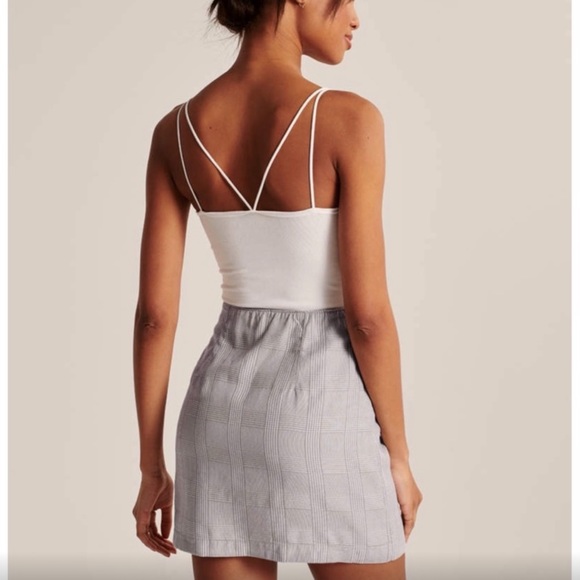 NWOT! Abercrombie Plaid Skirt - Picture 2 of 3